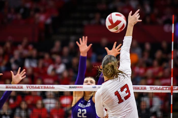 04_Merritt Beason_VB vs Northwestern 1106